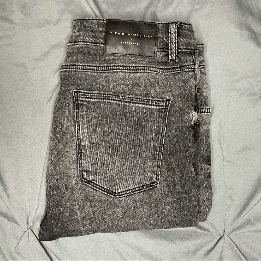 Zara High Waisted Jeans